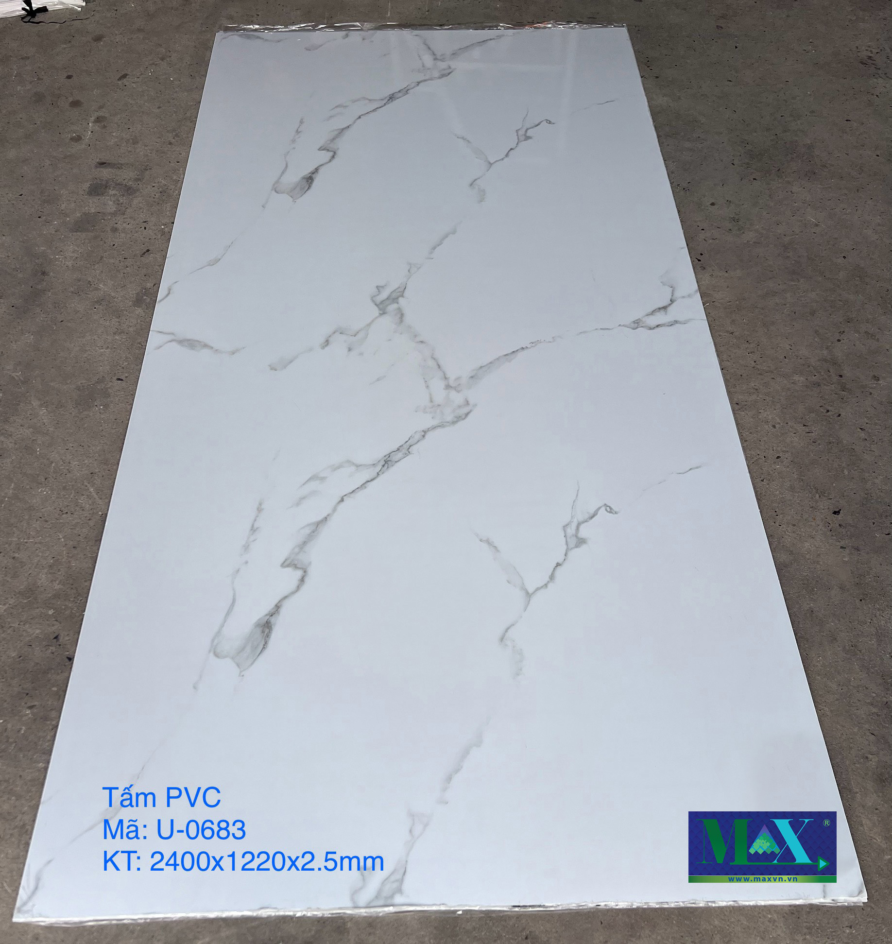 z5240735743400_4145367804d825e7501f247e9b85a750